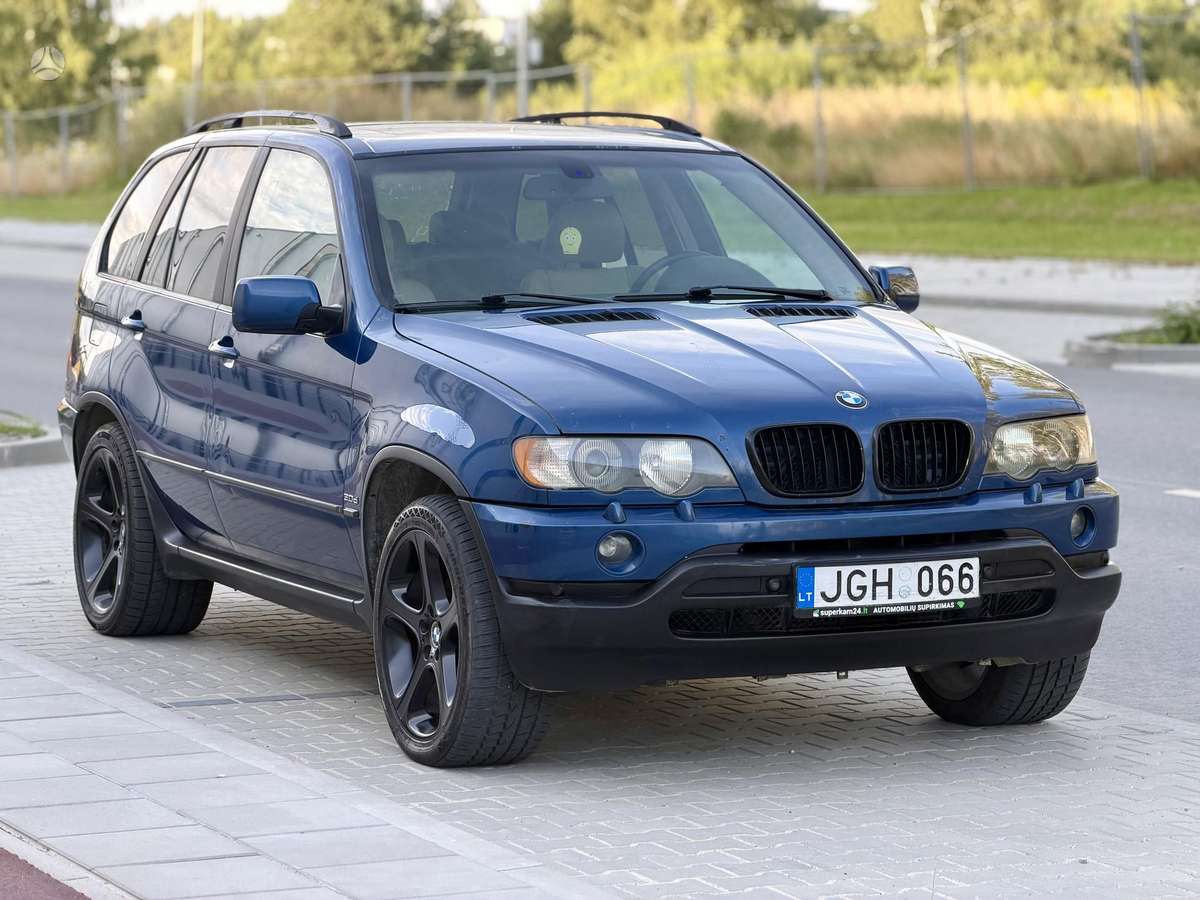 BMW X5, 2.9 l., off-road / crossover