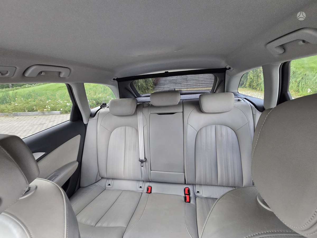 Audi A6, 2.0 l., Универсал