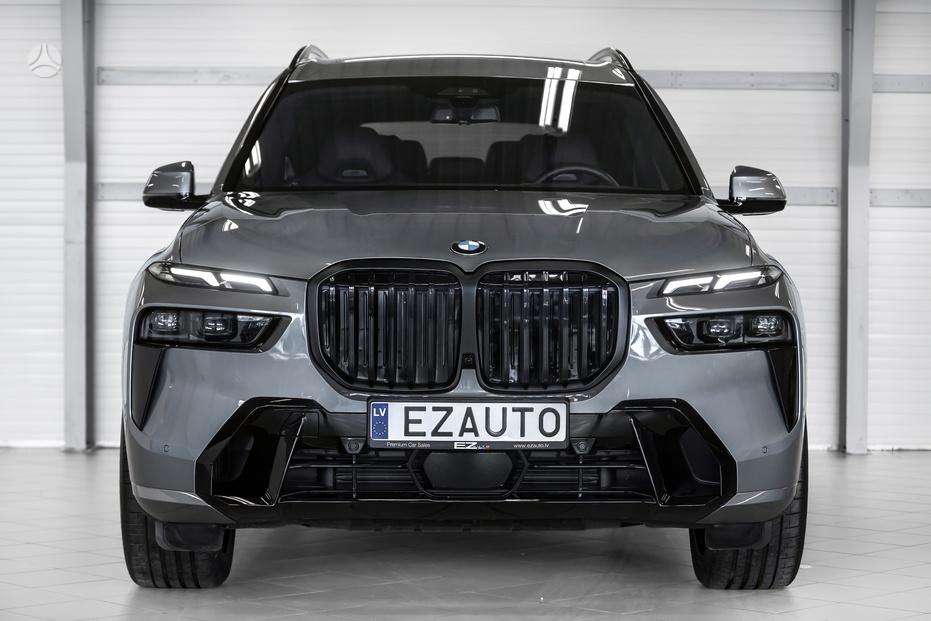 BMW X7, Внедорожник / Кроссовер