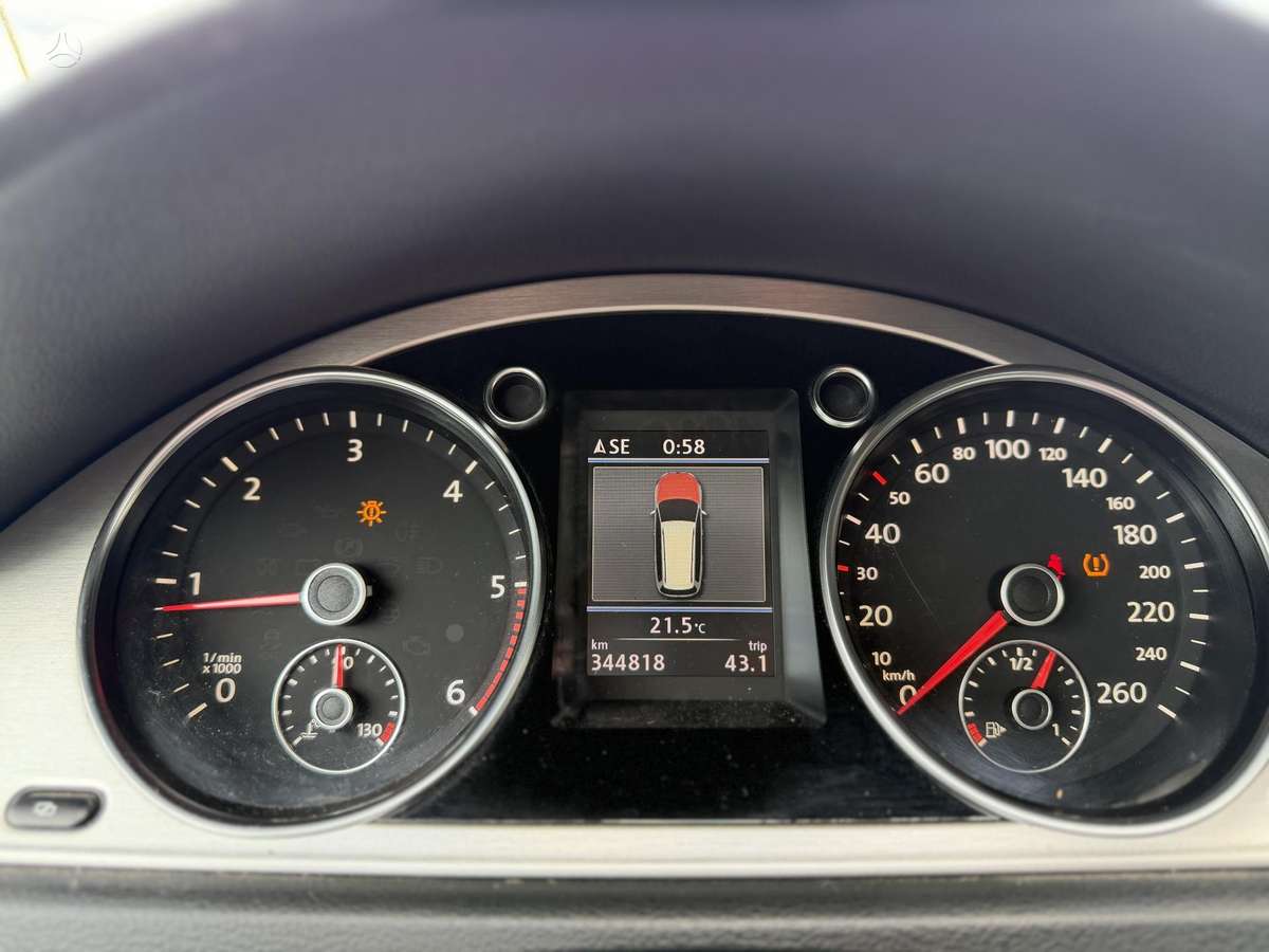 Volkswagen Passat, 2.0 l., Универсал