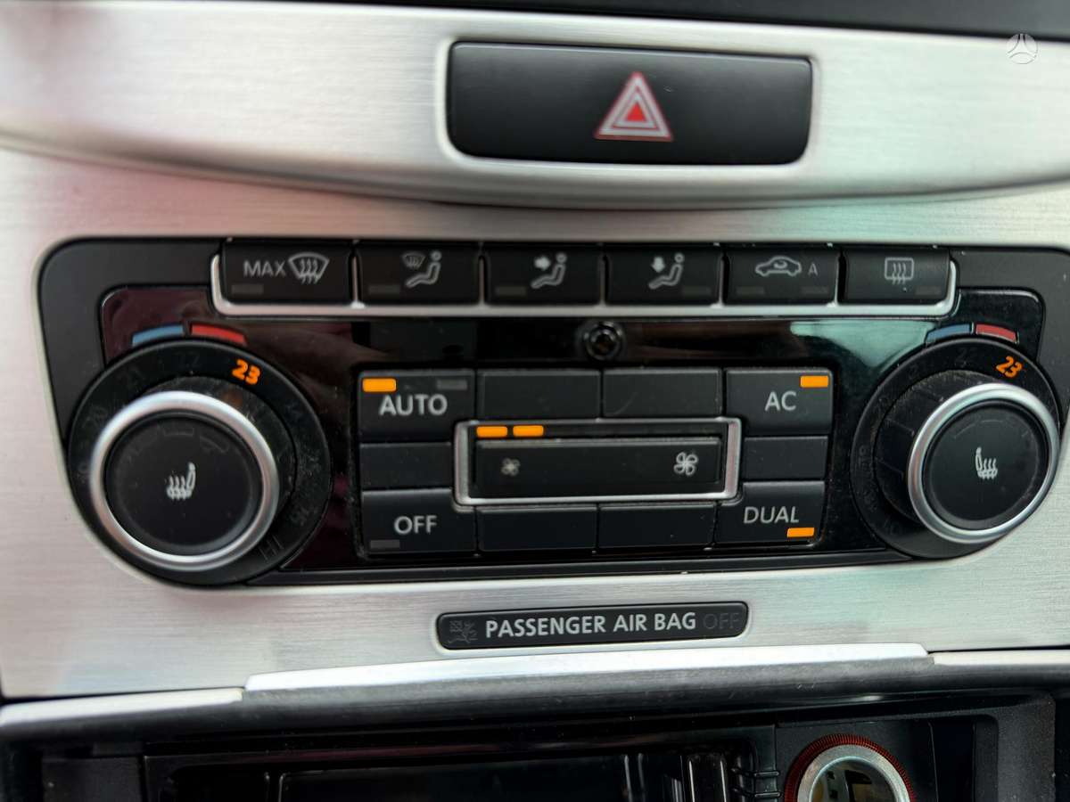 Volkswagen Passat, 2.0 l., Универсал