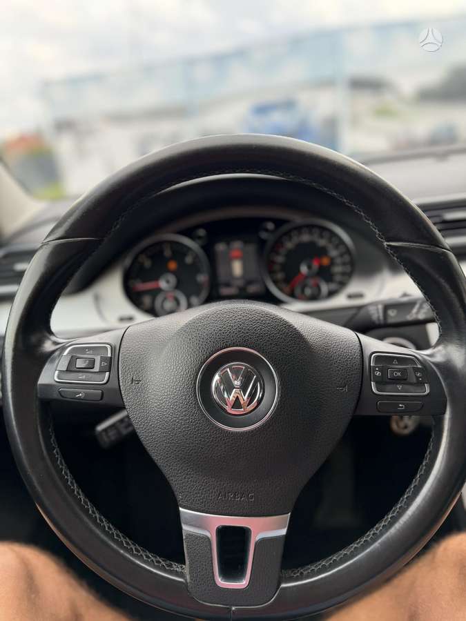 Volkswagen Passat, 2.0 l., Универсал