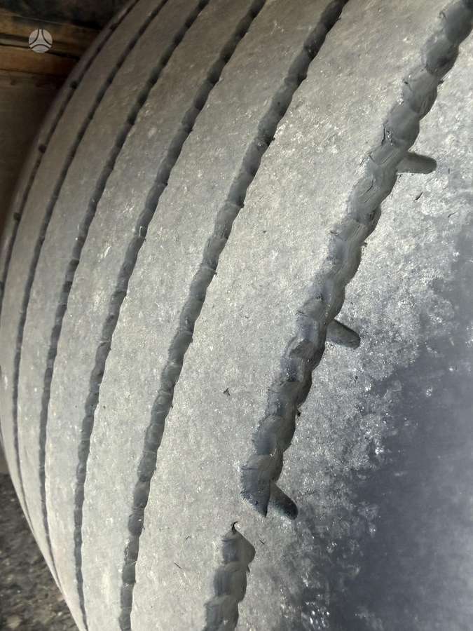 Krone, užuolaidinės / tentinės