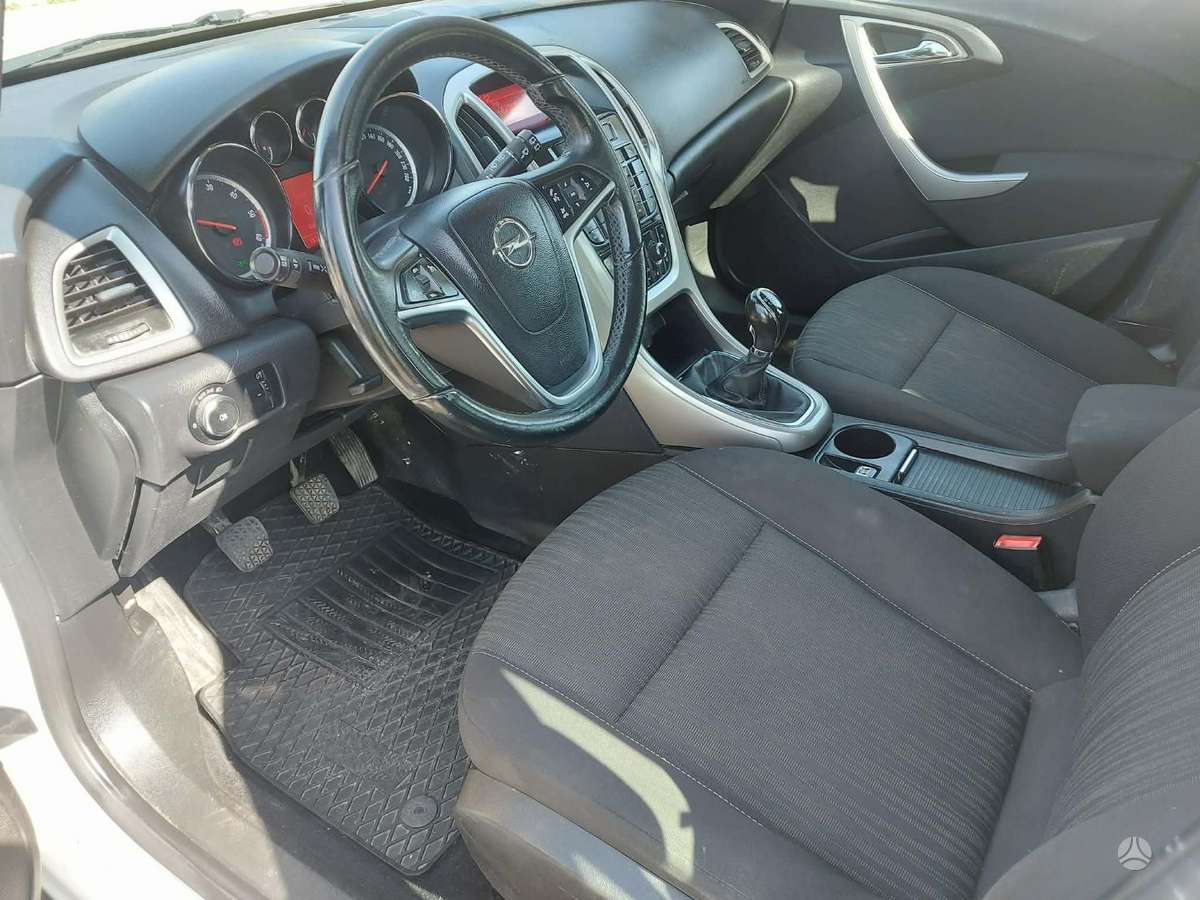 Opel Astra, 1.3 l., Универсал