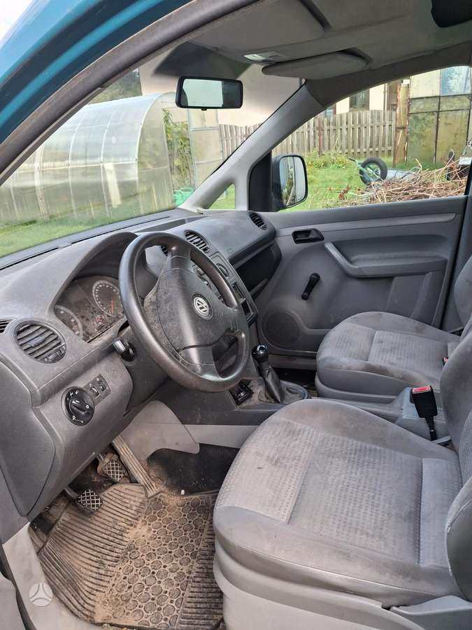 Volkswagen Caddy - 5