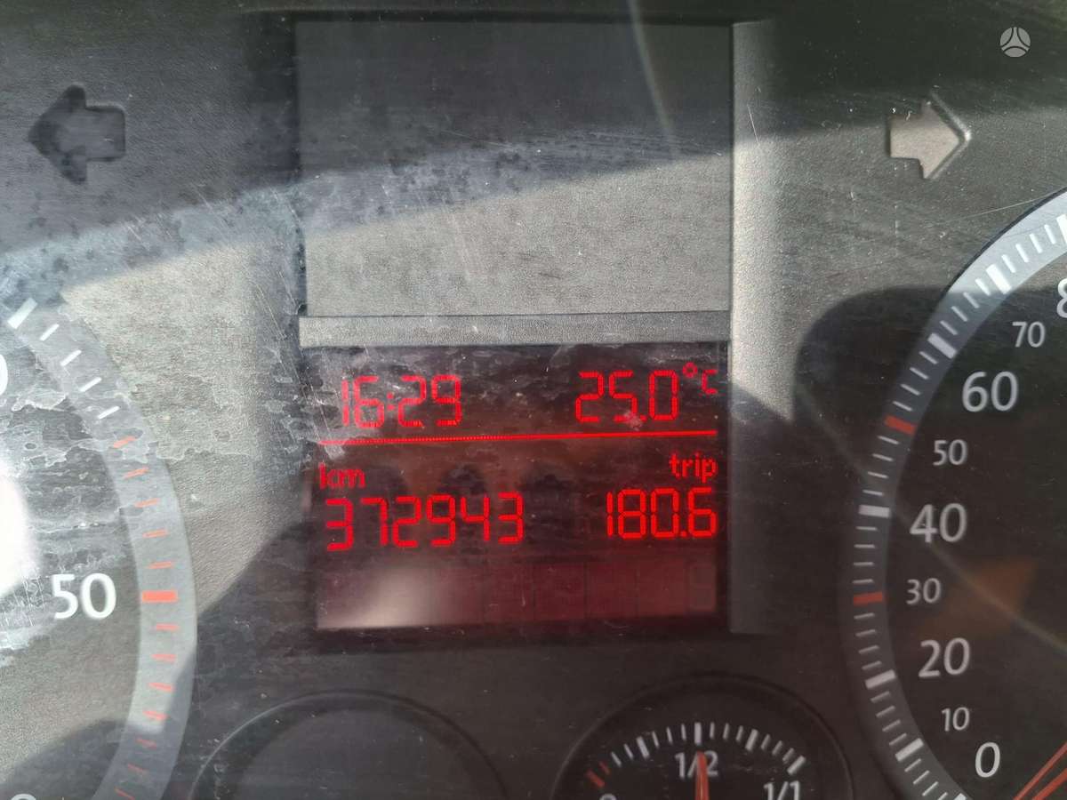 Volkswagen Caddy - 6