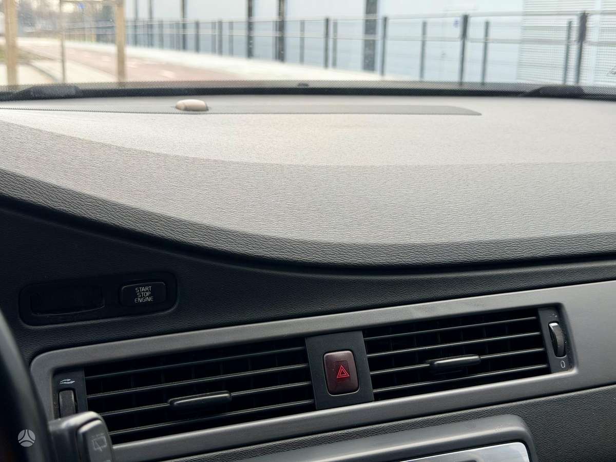 Volvo V70, 2.0 l., wagon