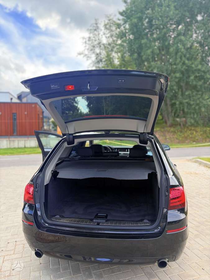 BMW 535, 3.0 l., wagon