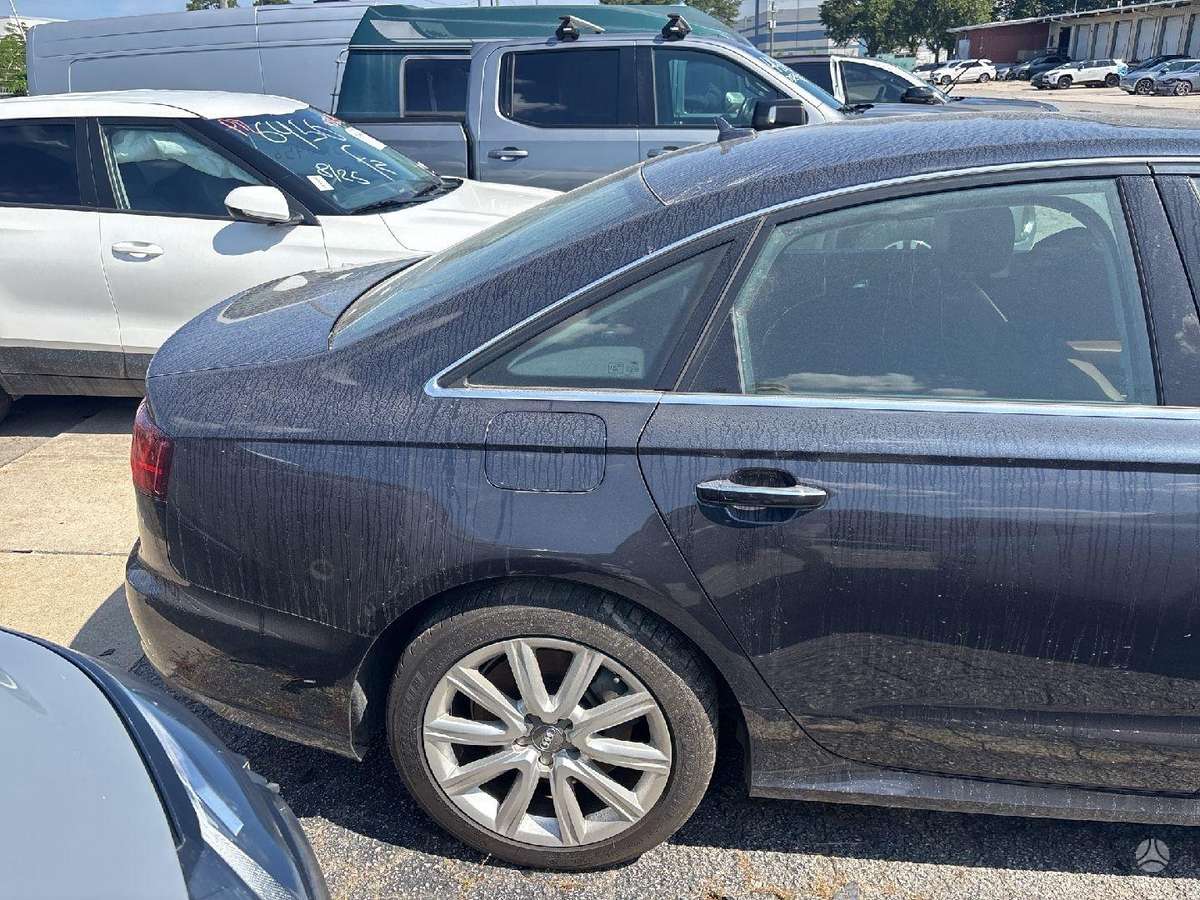 Audi A6, 3.0 l., saloon / sedan
