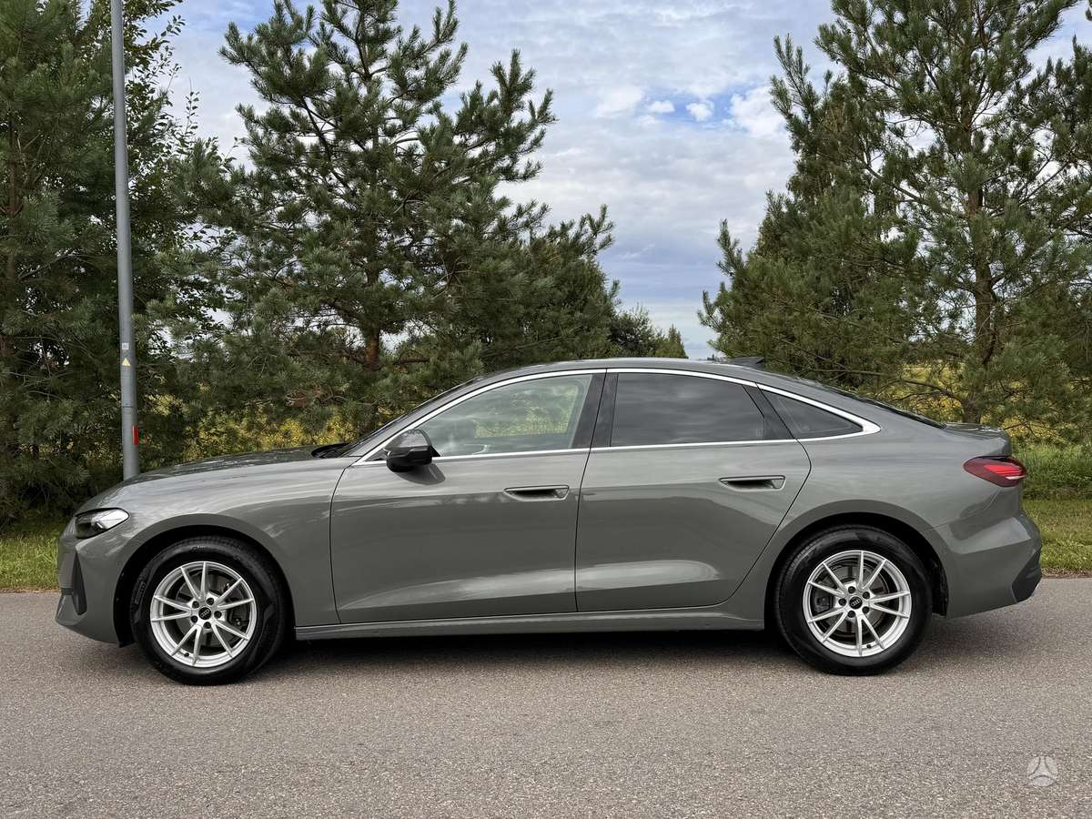 Audi A5, 2.0 l., Седан