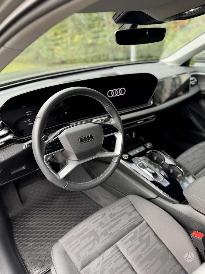 Audi A5, 2.0 l., Седан