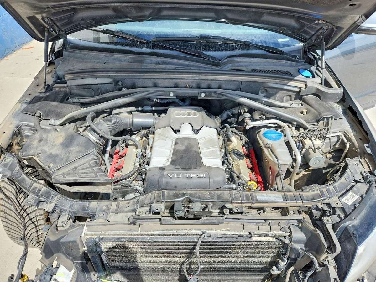 Audi SQ5, 3.0 l., off-road / crossover