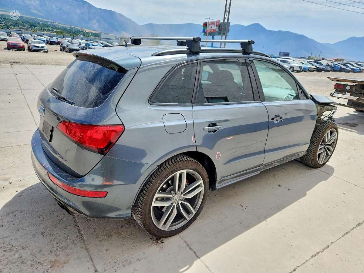 Audi SQ5, 3.0 l., off-road / crossover