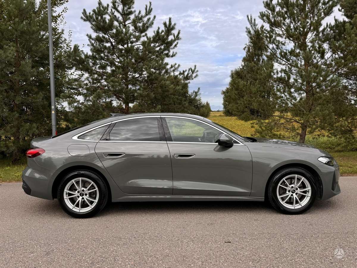 Audi A5, 2.0 l., Седан