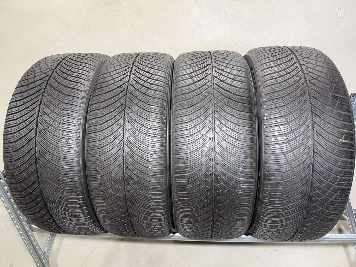 Pirelli PZero winter2//2024m, winter 255/45 R20