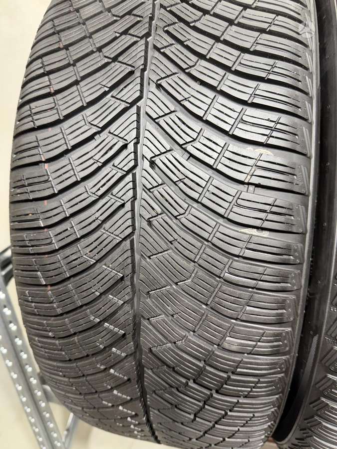 Pirelli PZero winter2//2024m, winter 255/45 R20