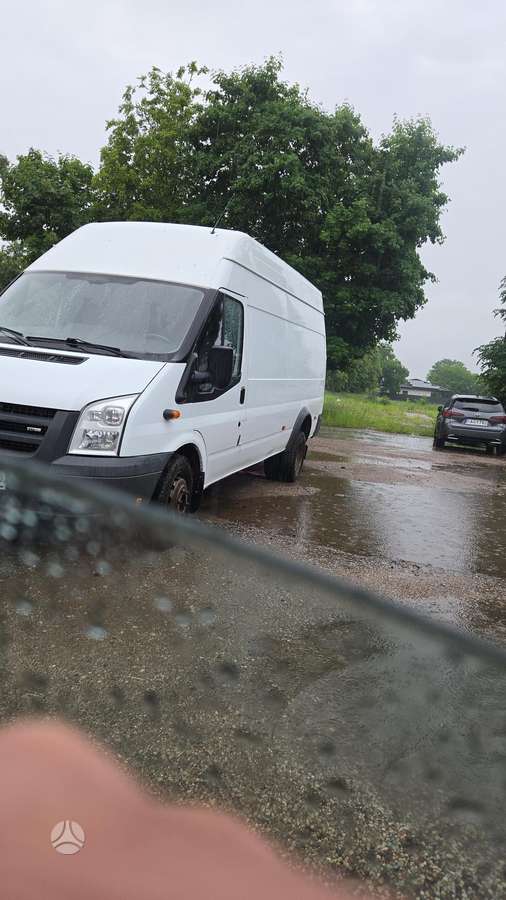 Ford Transit, 2.4 l., cargo van