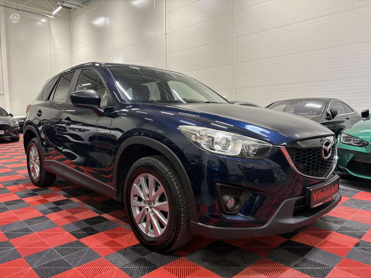 Mazda CX-5, 2.2 l., off-road / crossover
