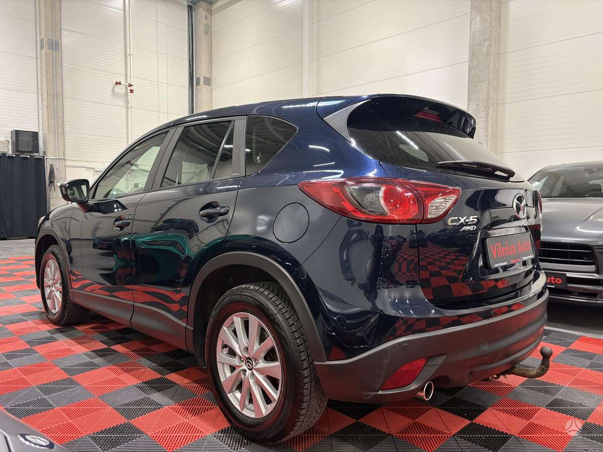 Mazda CX-5, 2.2 l., off-road / crossover