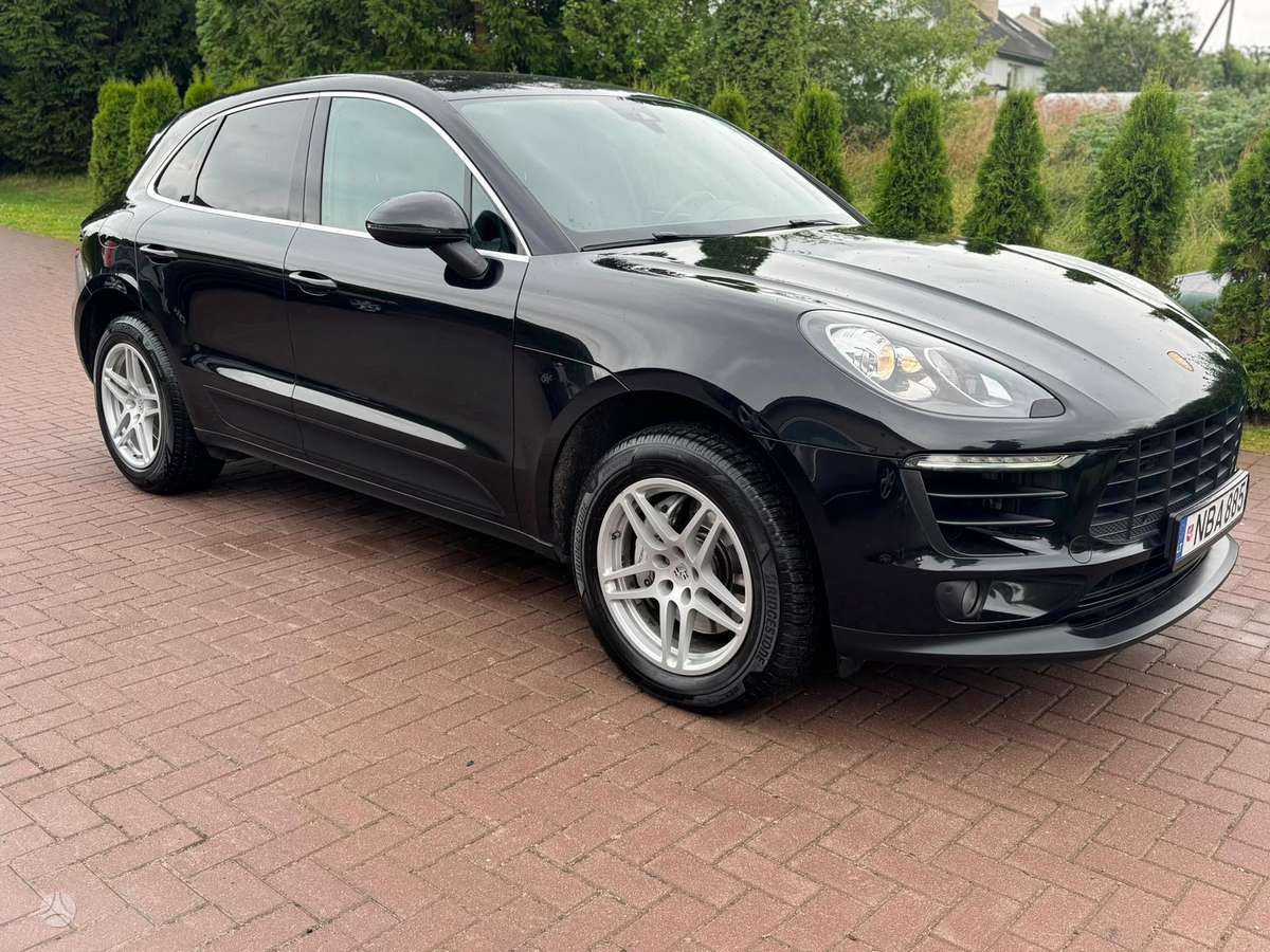 Porsche Macan - 2