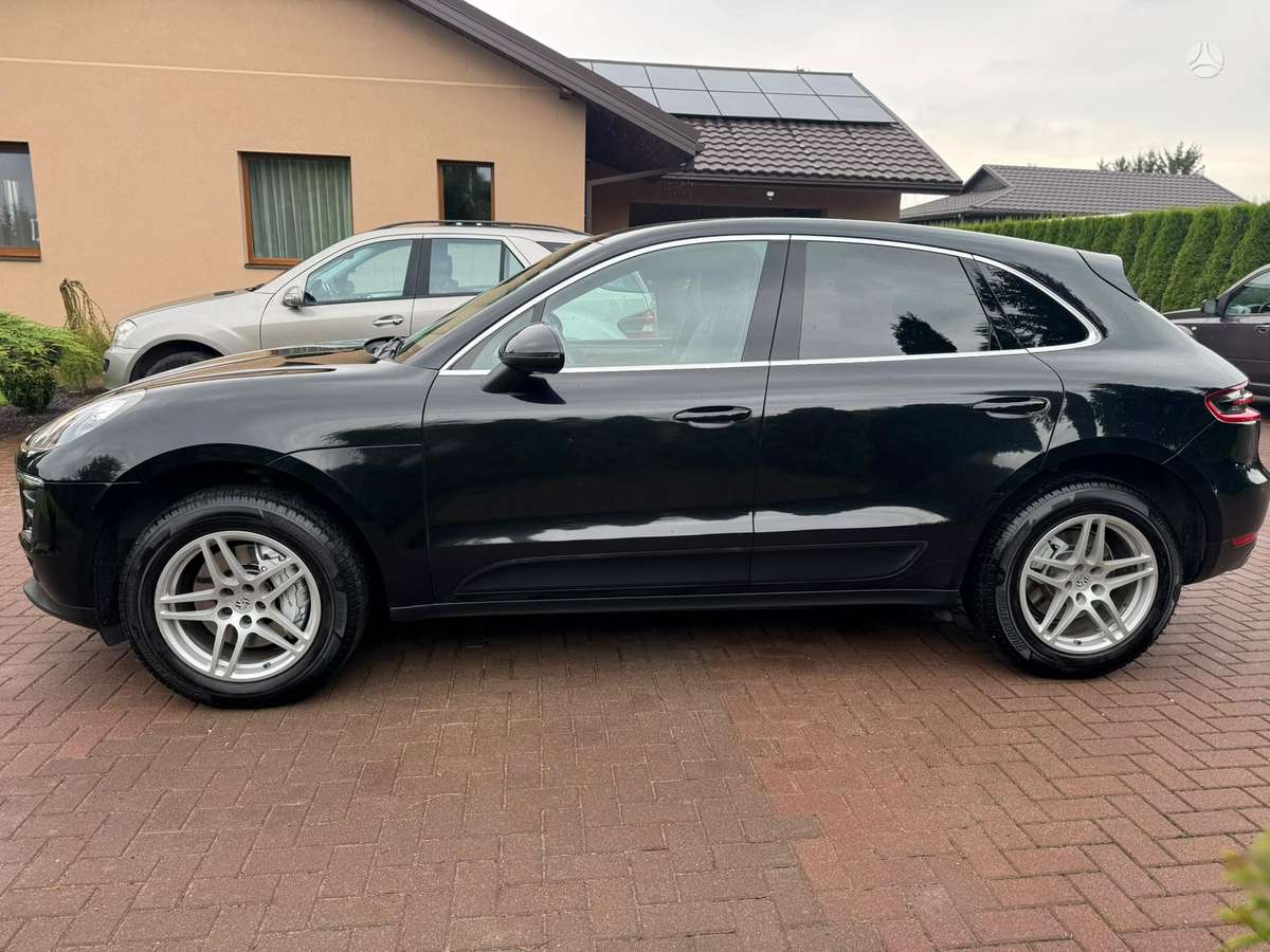 Porsche Macan - 5