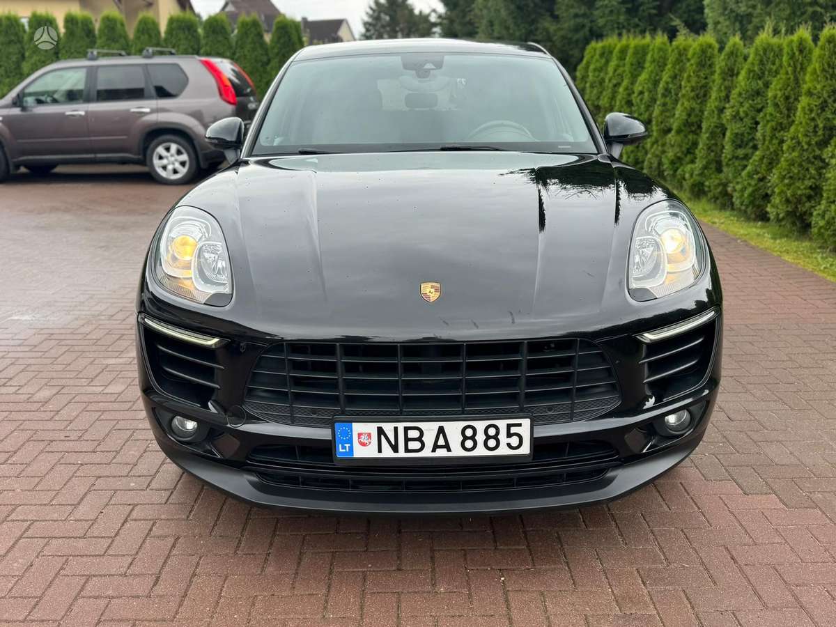 Porsche Macan - 3