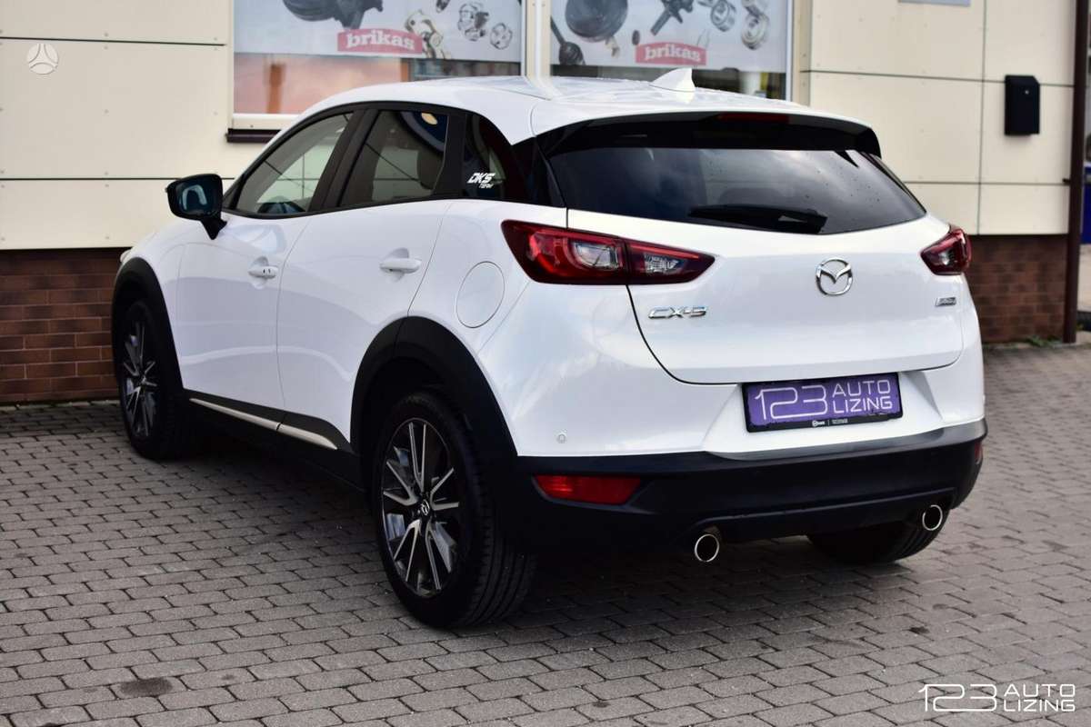 Mazda CX-3, 2.0 l., off-road / crossover