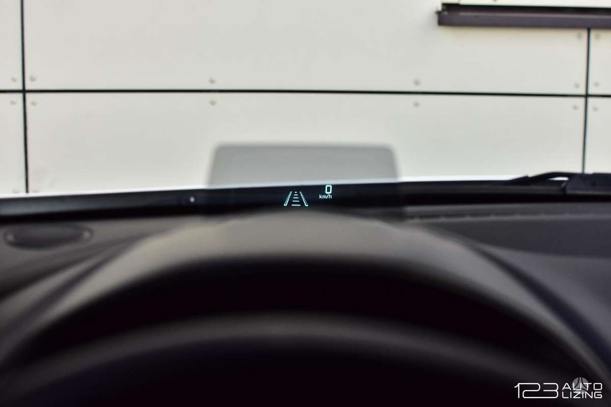 Mazda CX-3, 2.0 l., off-road / crossover