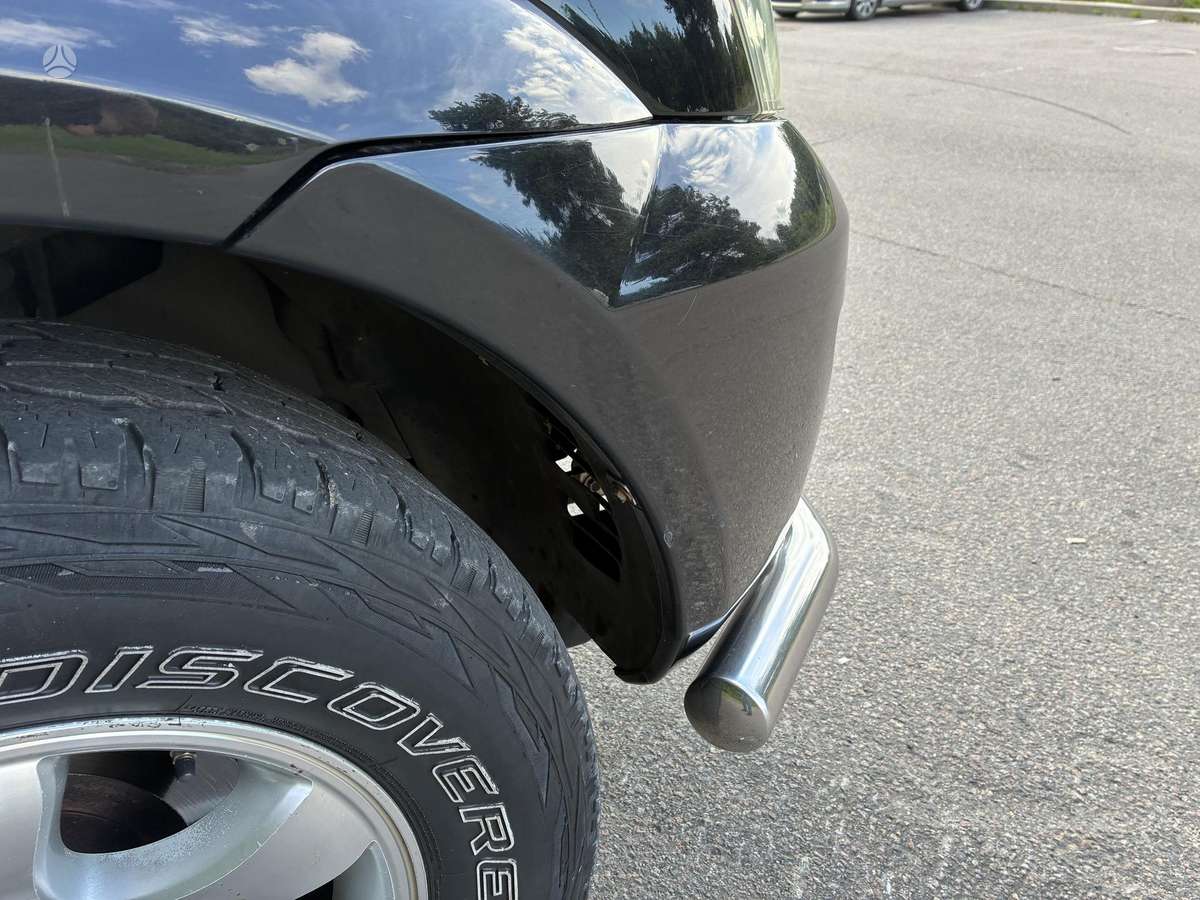 Toyota Land Cruiser - 11