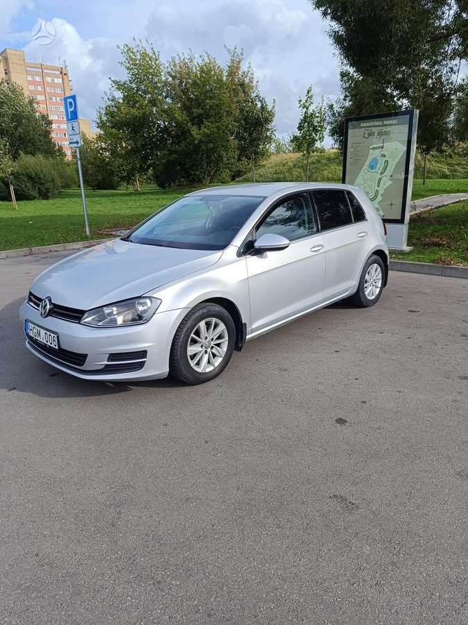 Volkswagen Golf - 3