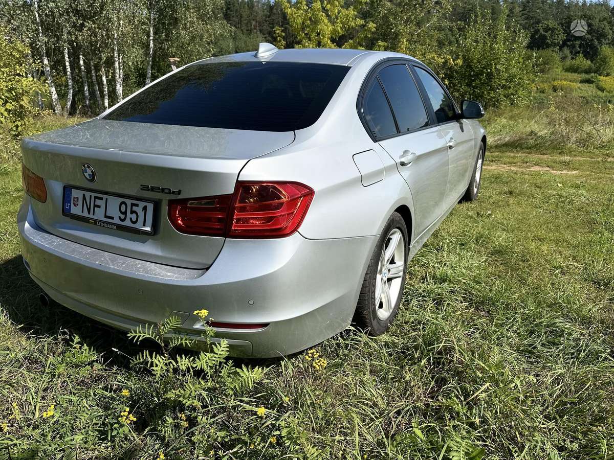 BMW 318, 2.0 l., Седан