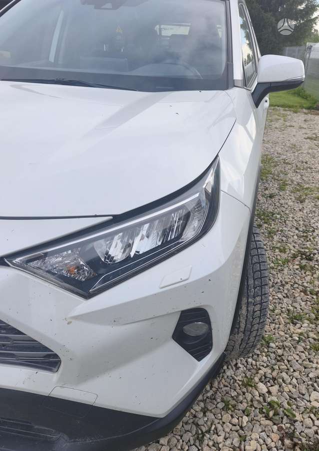Toyota RAV4 - 2