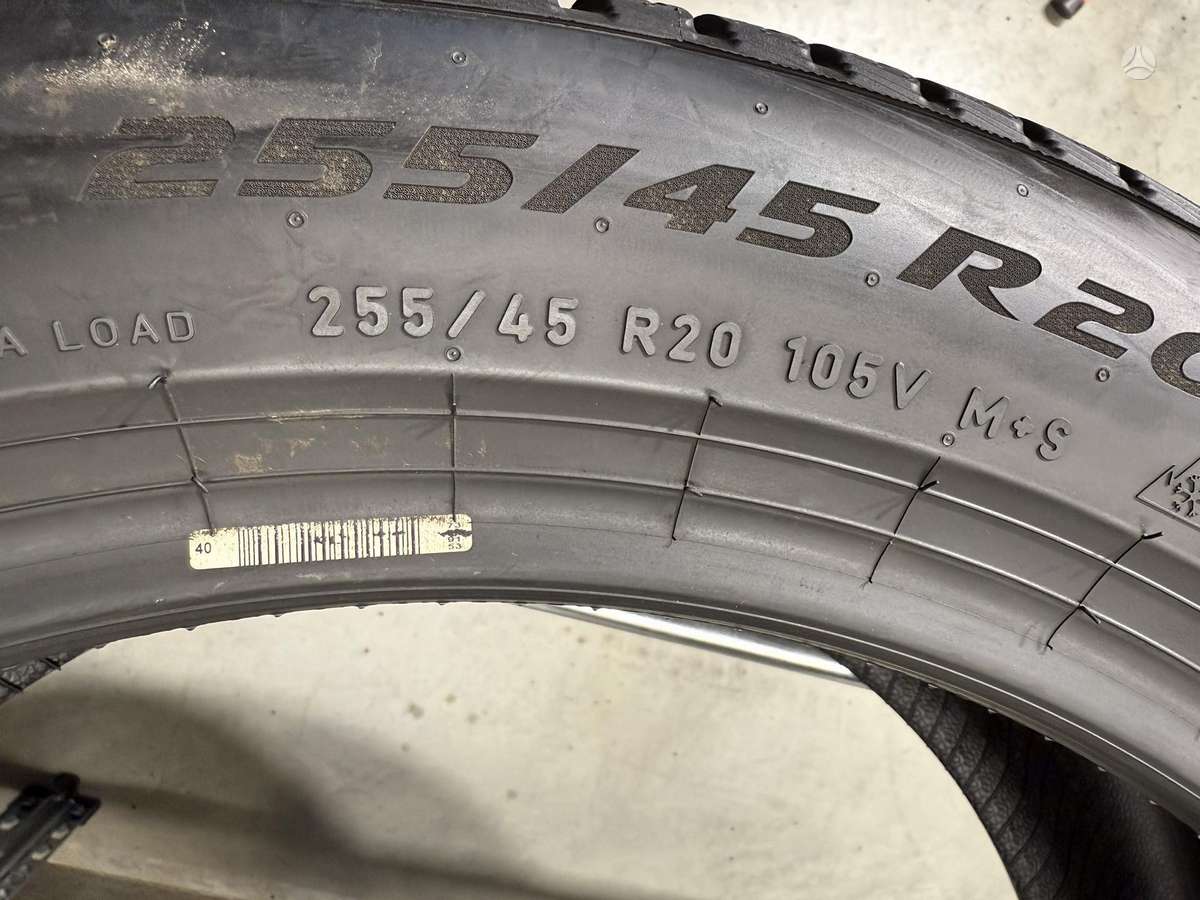 Pirelli PZero winter2/2024m, winter 255/45 R20