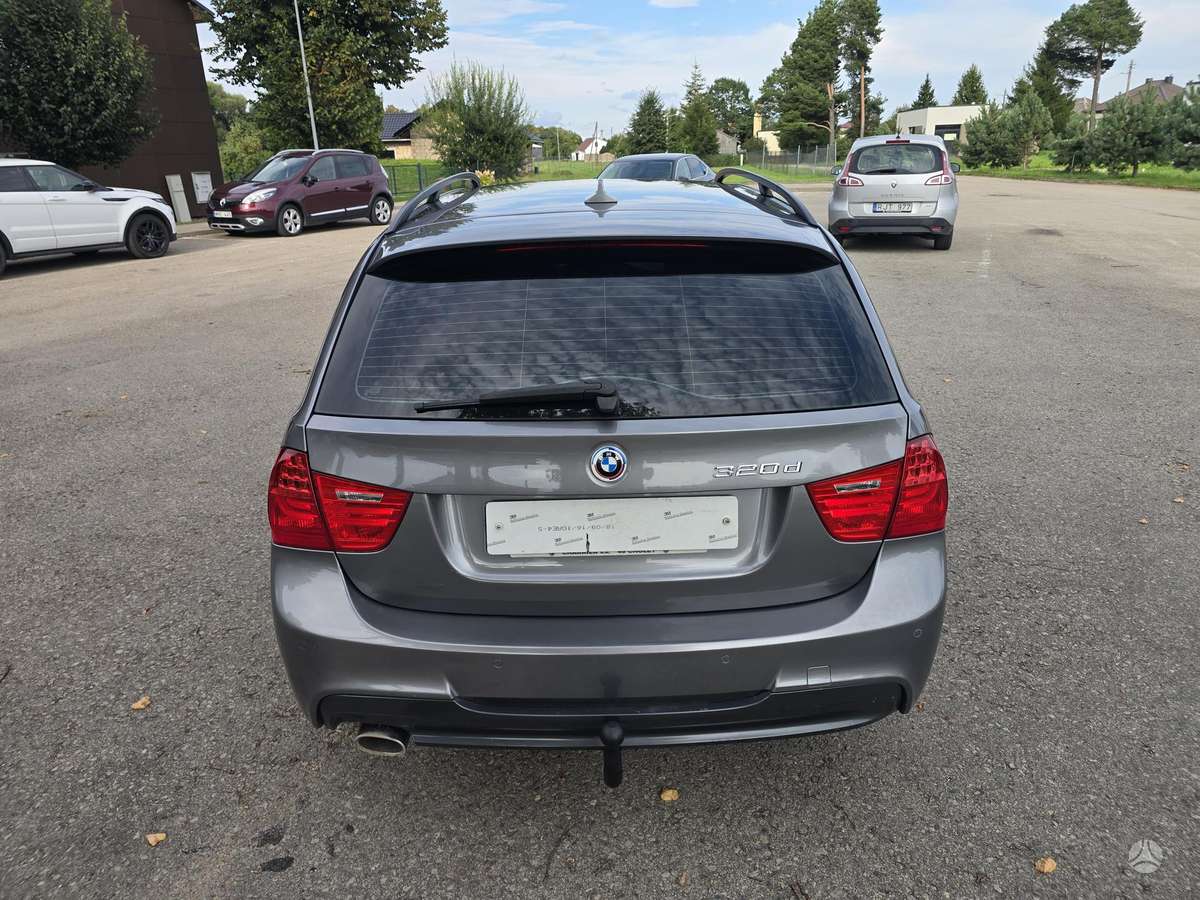 BMW 320, 2.0 l., Универсал