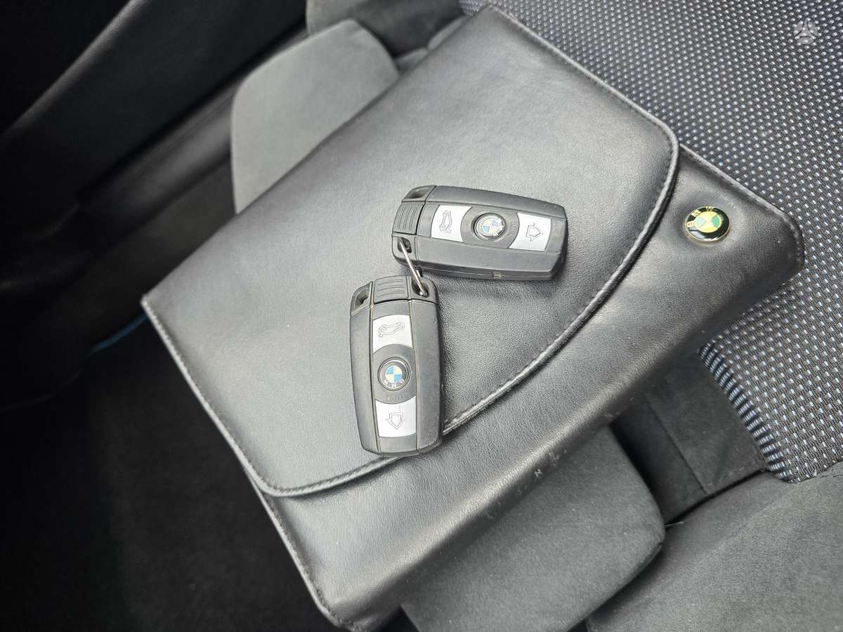 BMW 320, 2.0 l., Универсал