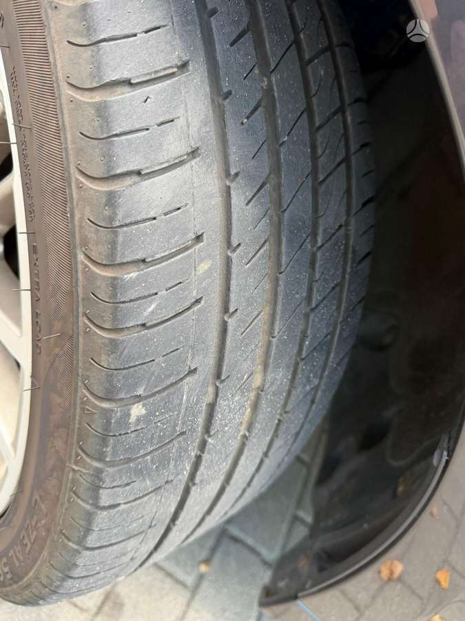 BMW 520, 2.0 l., Седан