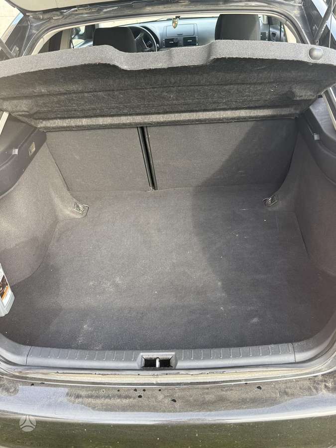 Toyota Avensis - 4