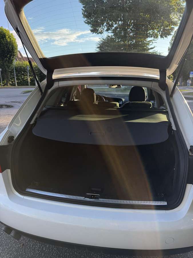 Audi A4, 2.0 l., universalas