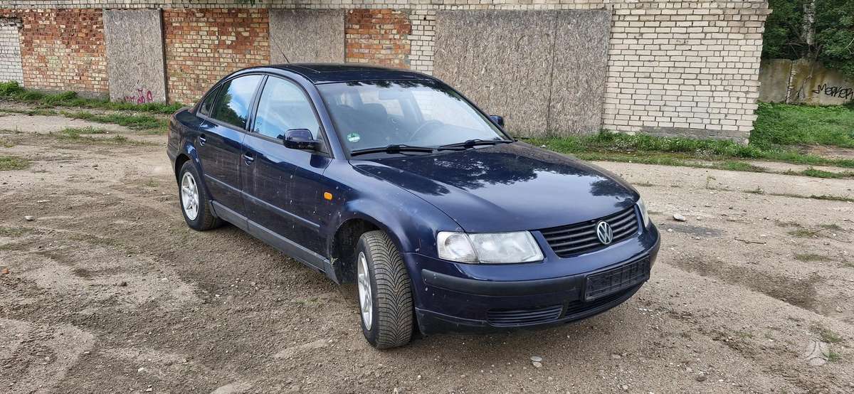 Volkswagen Passat - 3
