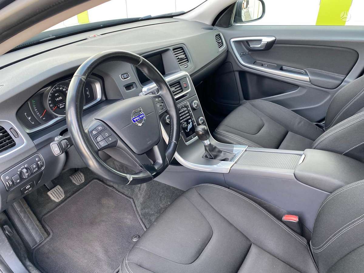 Volvo V60, 2.0 l., Универсал