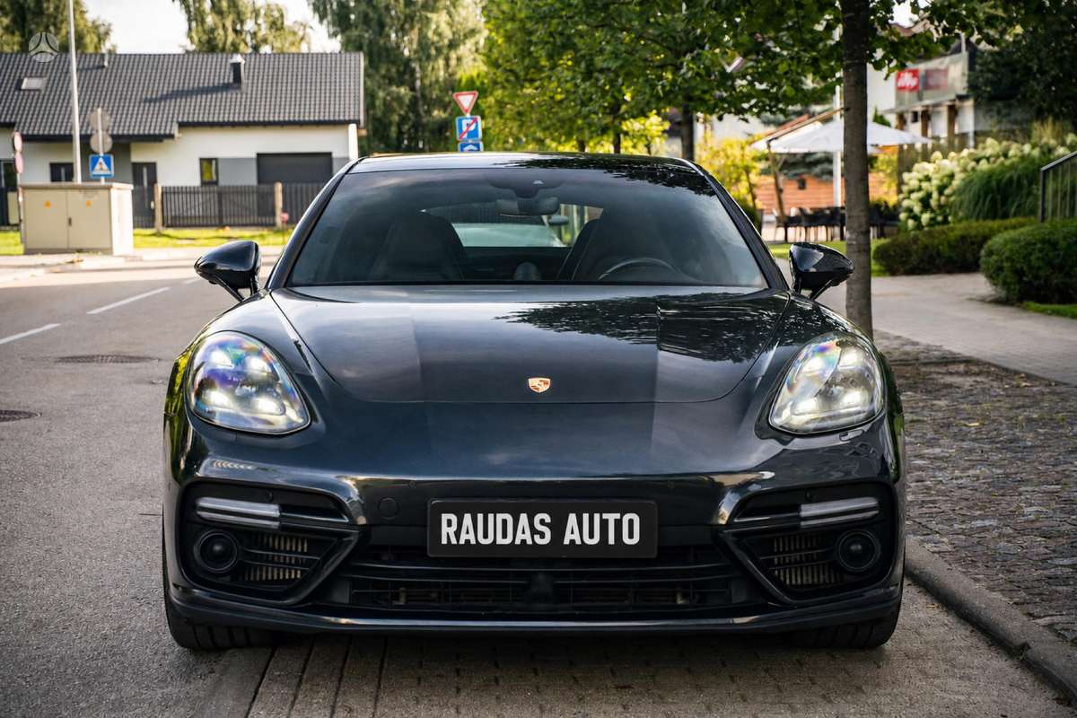 Porsche Panamera, 4.0 l., hatchback