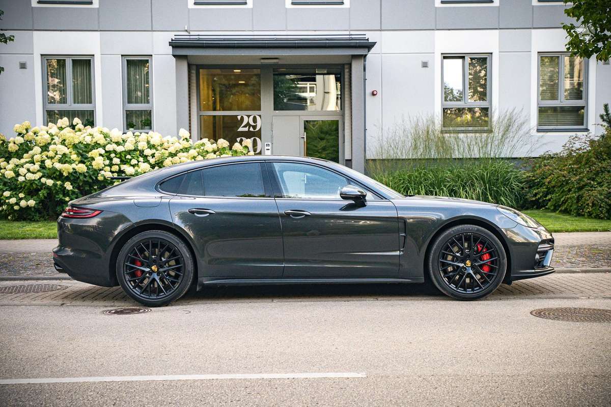 Porsche Panamera, 4.0 l., hatchback