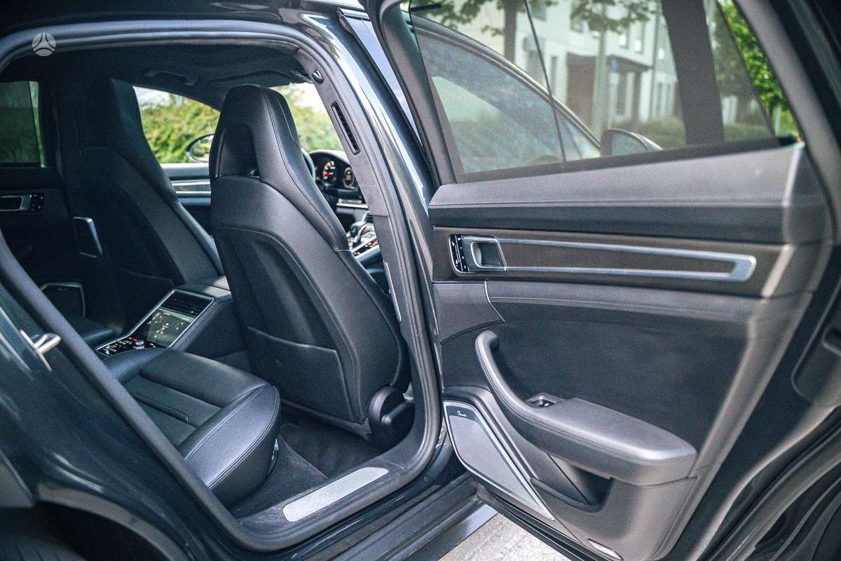 Porsche Panamera, 4.0 l., hatchback