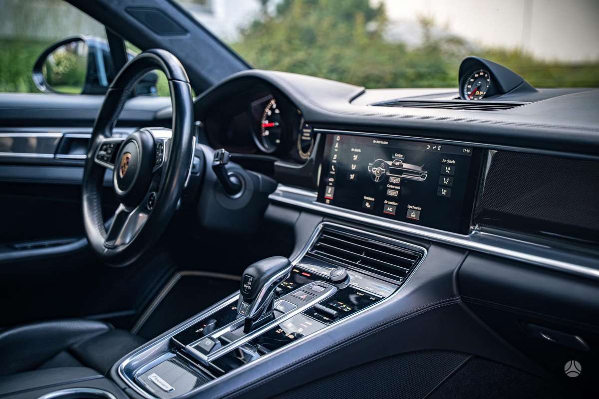 Porsche Panamera, 4.0 l., hatchback