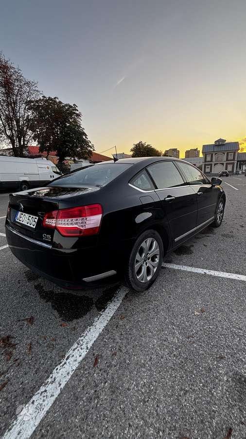 Citroen C5, 2.2 l., Седан