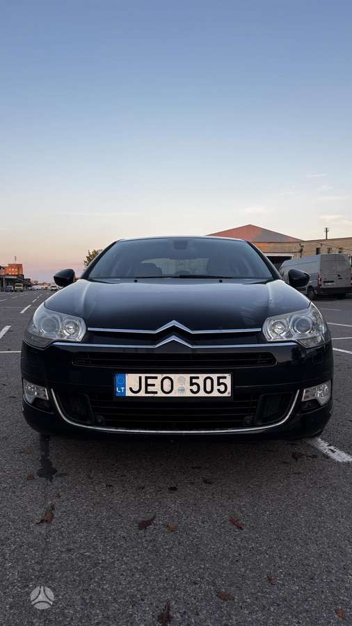 Citroen C5, 2.2 l., Седан