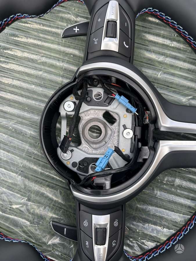 Bmw  f30 m4 m3 m2 m1  vairas
