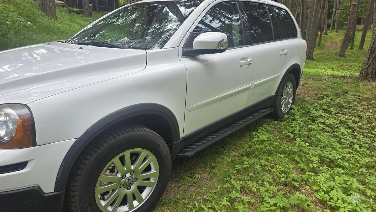 Volvo XC90 - 2