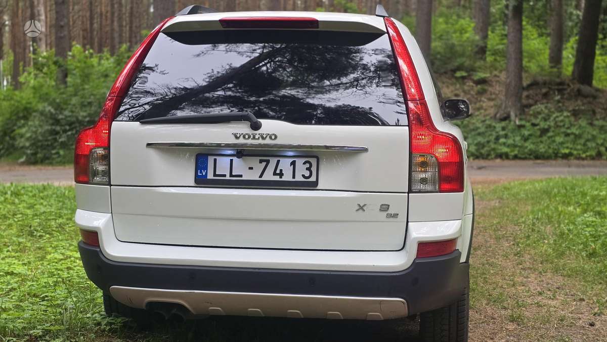 Volvo XC90 - 6