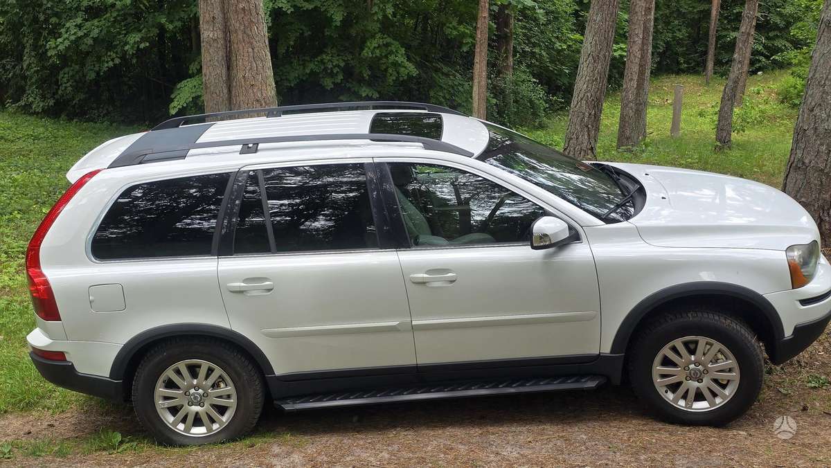 Volvo XC90, 3.2 l., off-road / crossover